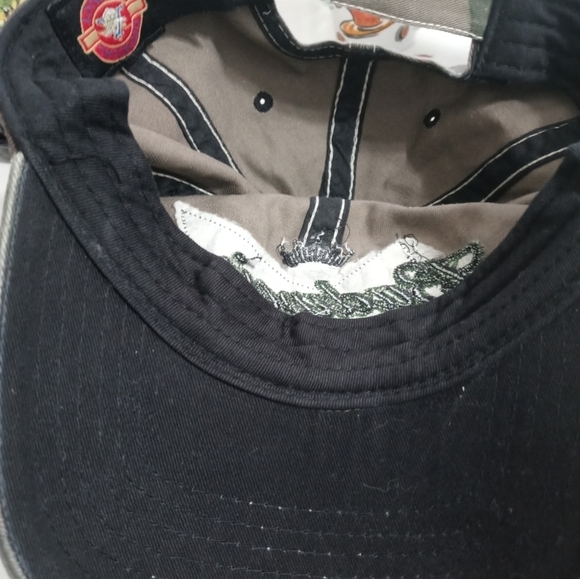 Anheuser-busch Official Product Camouflage Distressed Embroidered Logo Cap - Picture 5 of 7